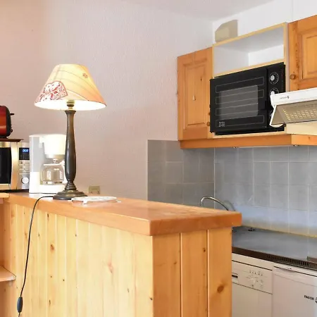 Apartman Cosy Avec Balcon, A 150m Des Pistes Et Commerces, Meribel - Fr-1-180-385